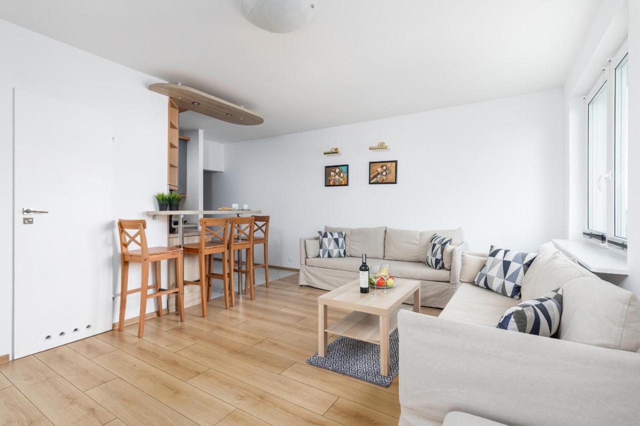Apartament Przy Plazy - Campingowa - Widok Na Morze By Noclegi Renters 米兹多洛杰 外观 照片